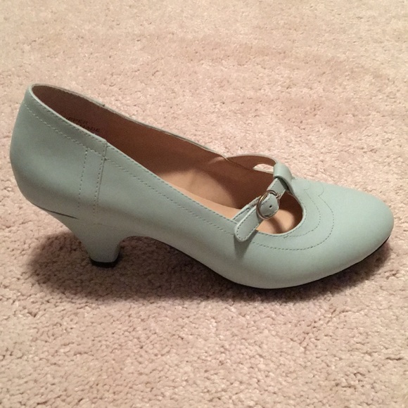 Mojo Moxy Mary-Jane Heels - Picture 3 of 6